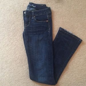 American Eagle Skinny Kick Dark Wash Jeans